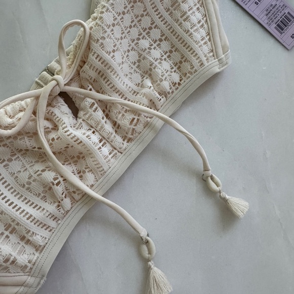 Cream Lace Bikini with shell Tassels - Picture 2 of 8